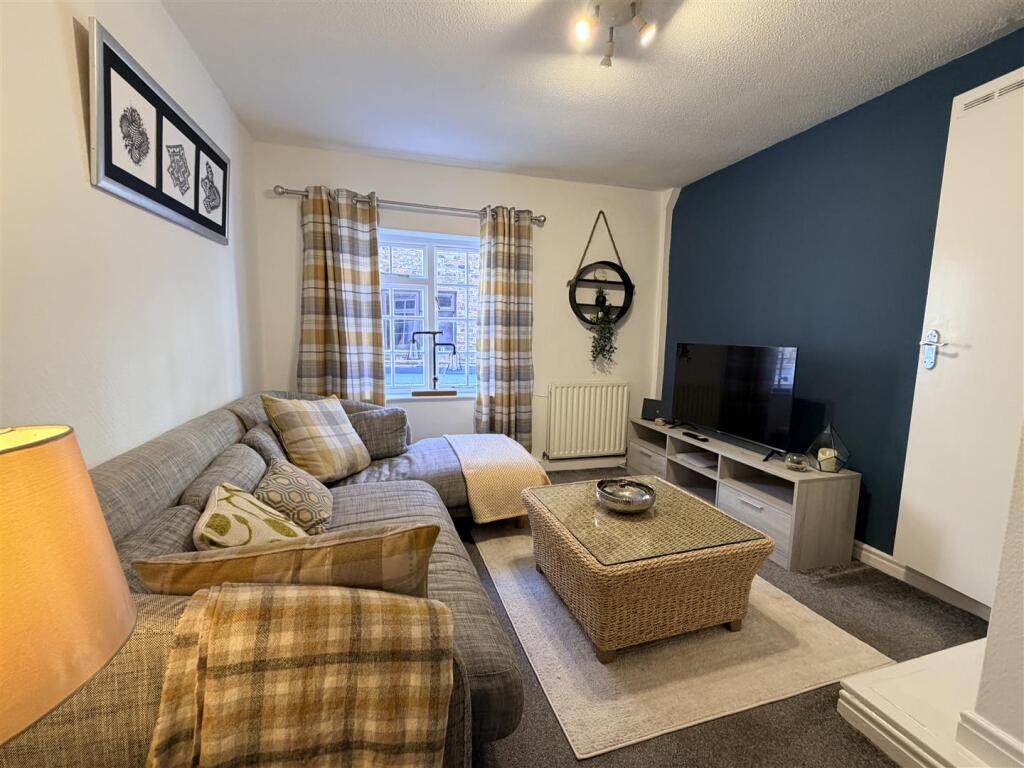 House in York - View 2
