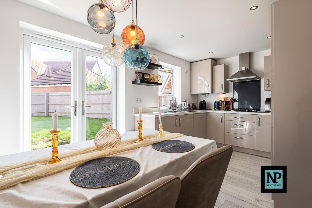 House in Tamworth, Staffordshire - View 5
