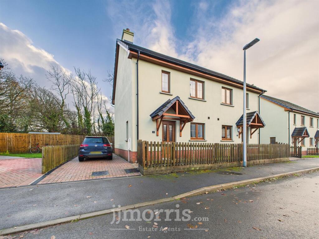 Main image of property: Maes Rheithordy, Cilgerran, Cardigan