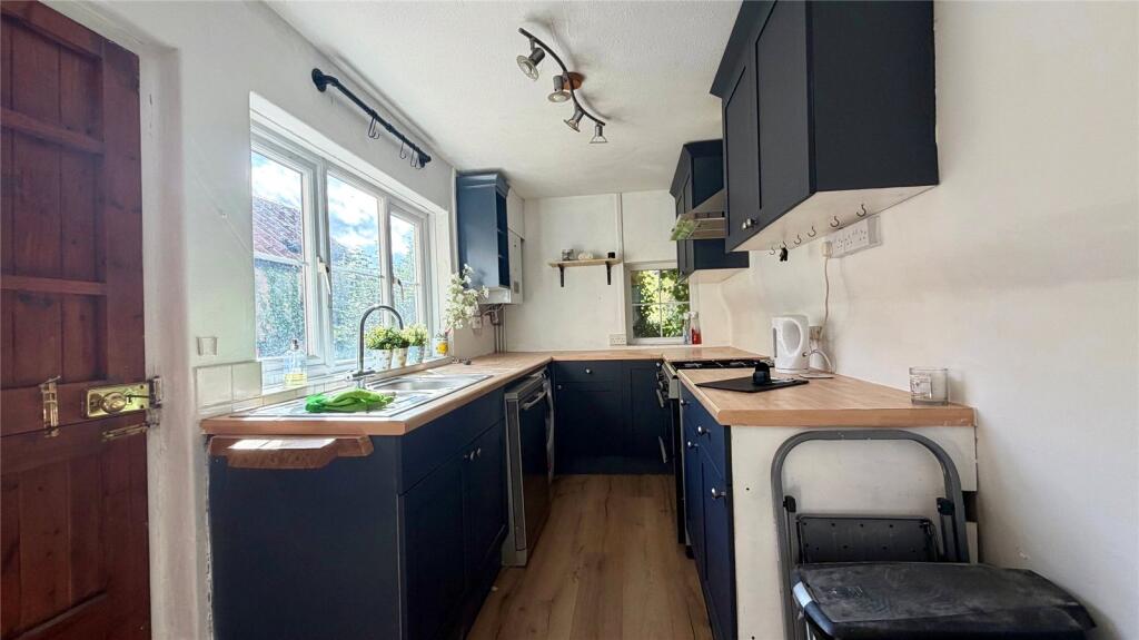 House in Martock, Somerset - View 4