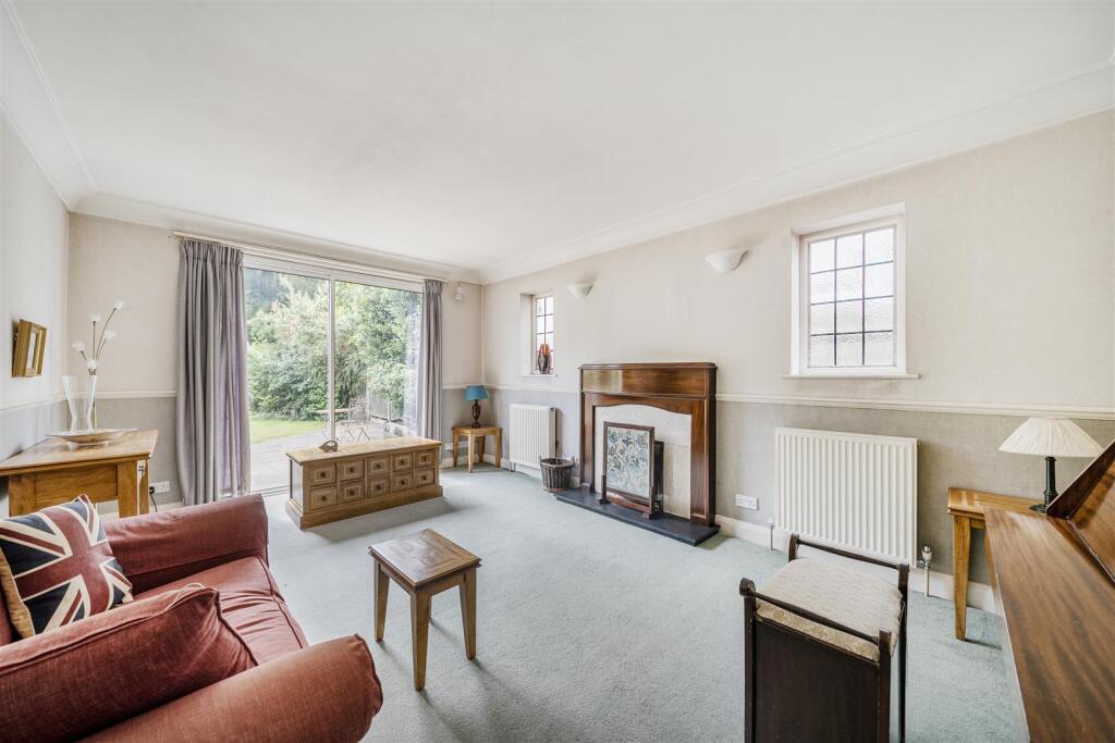 Monks Road, Banstead photo 3