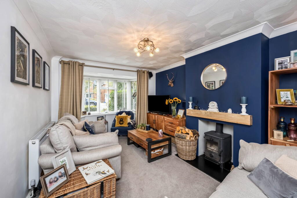 Priory Road, Hassocks, West Sussex, BN6 8PS photo 3