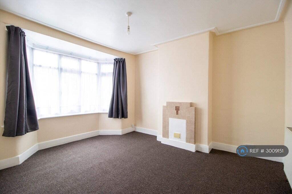Main image of property: Ilford Lane, Ilford, IG1