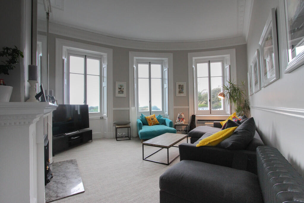 Apartment in Brighton - View 2
