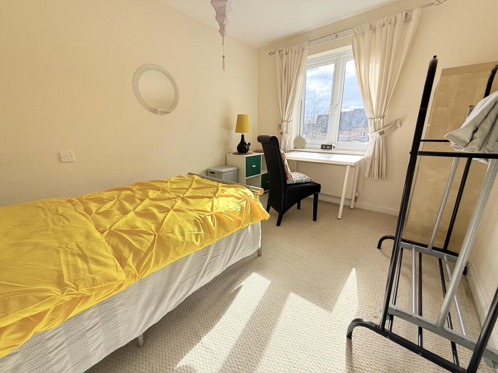 Apartment in Durham - View 5