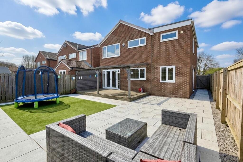 Colburn Avenue, Newton Aycliffe, DL5 7HX photo 2