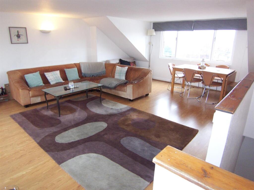 Main image of property: Garratt Lane, Earlsfield