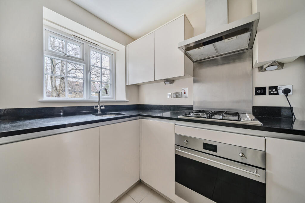 Tweedy Road, Bromley - View 3