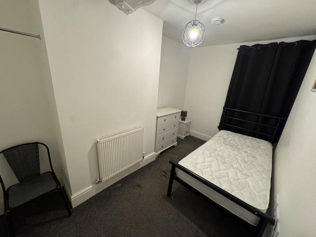 Main image of property: Room 2, High Street, Newhall, Swadlincote
