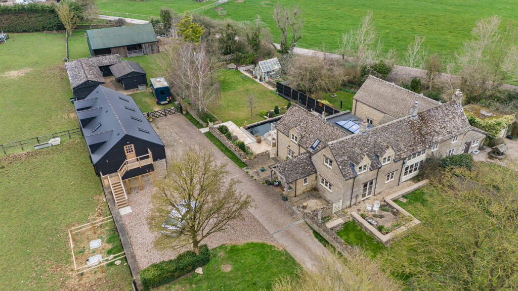 Main image of property: Shilton, Burford, Oxfordshire OX18 4AW