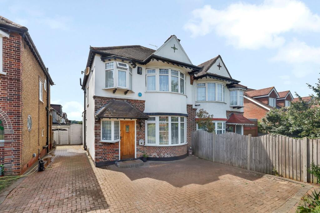 Main image of property: Great North Road, New Barnet, EN5