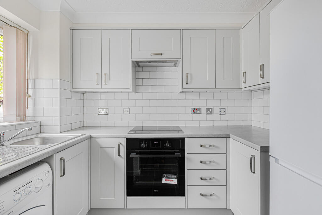 House in Cherwell, Bicester - View 2