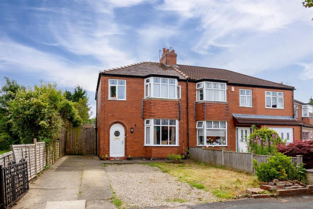 Main image of property: Devon Place, York