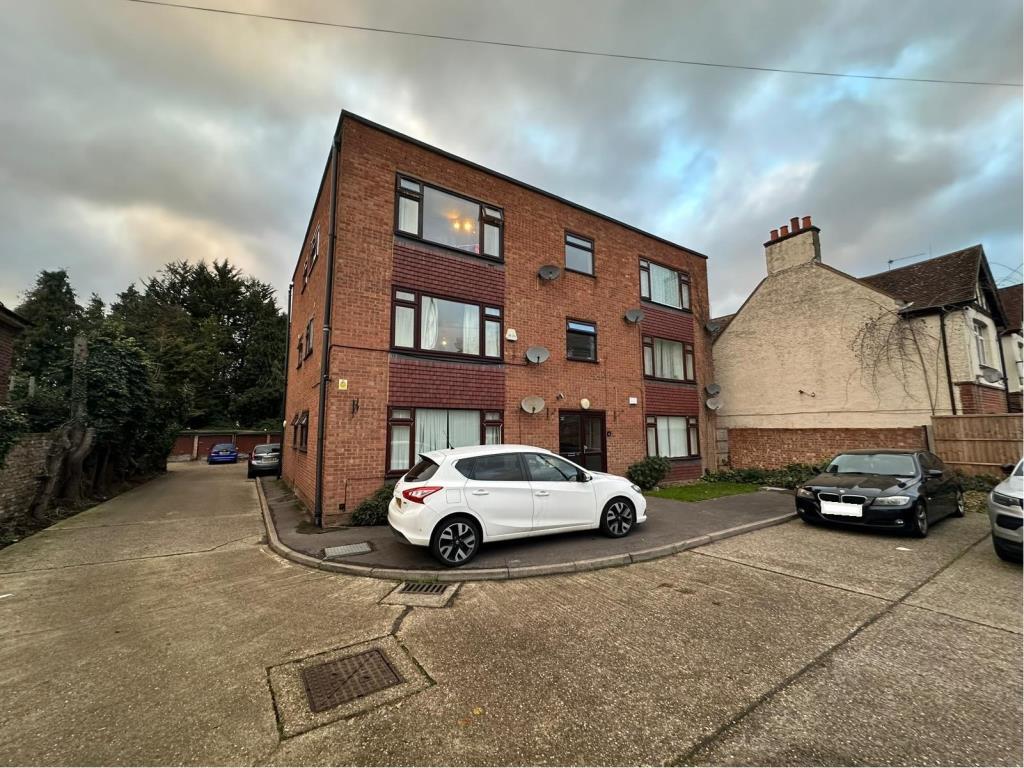 Main image of property: Slough, Berkshire, SL1