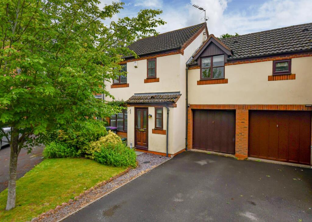 Main image of property: 6 Danesbrook, Claverley, Wolverhampton