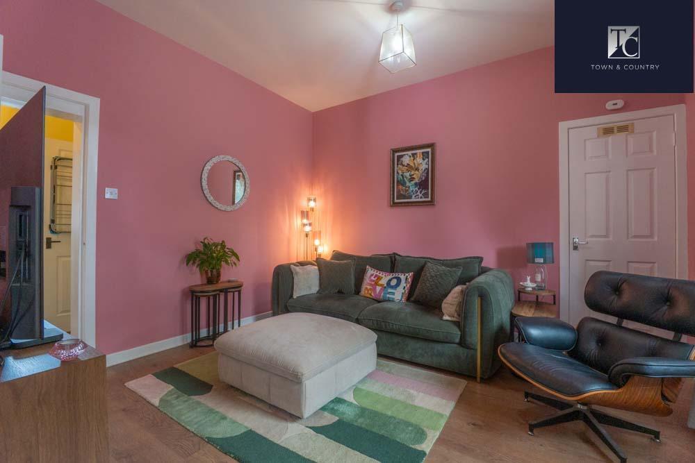 Apartment in Glasgow - View 4