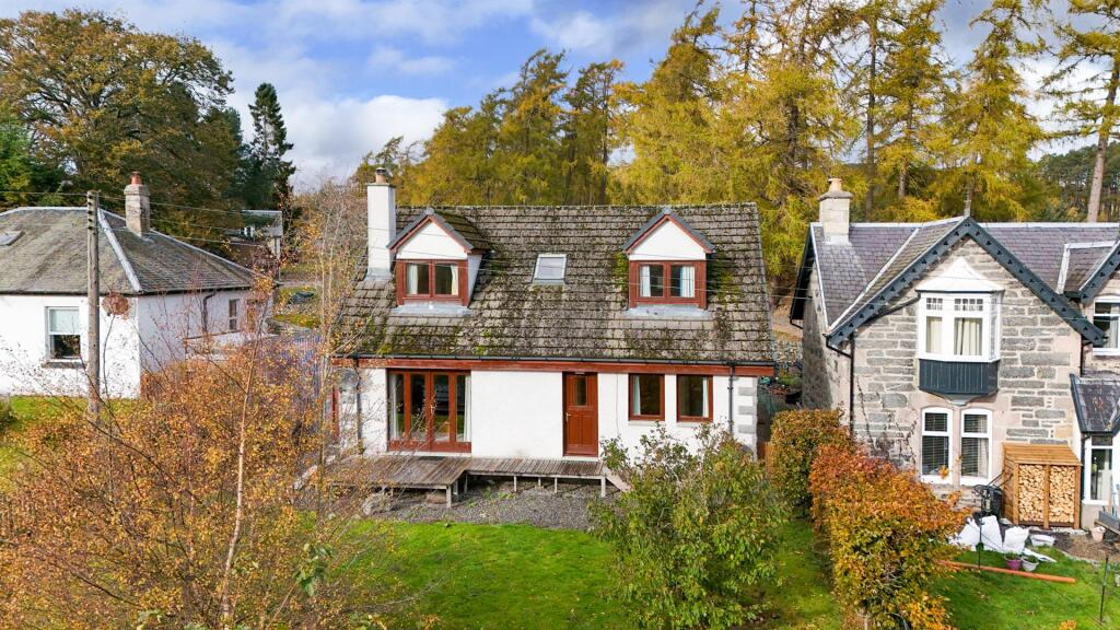 Main image of property: Sneukhead, Lynchat, Kingussie