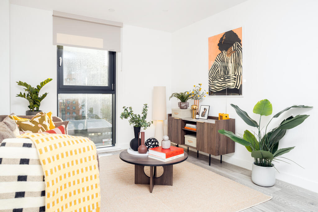 Main image of property: Kirkstall Road, Leeds, West Yorkshire, LS3