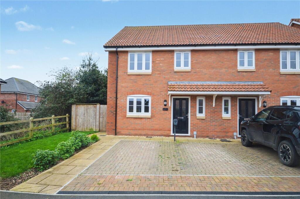 Main image of property: Batts Meadow, Newton Road, North Petherton, Bridgwater, TA6
