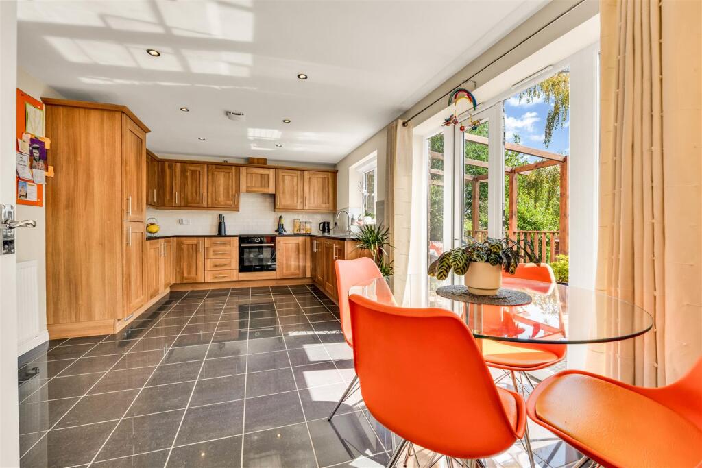 House in Leicester - View 4