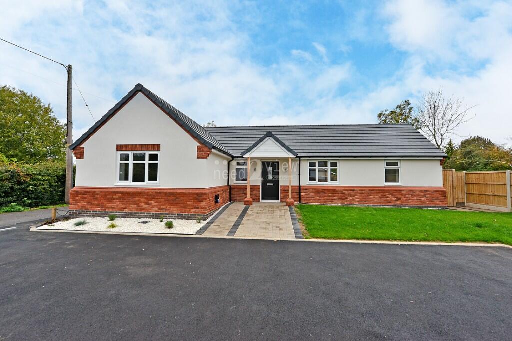 Main image of property: Roberts Lane, Hucknall, Nottingham, Nottinghamshire, NG15