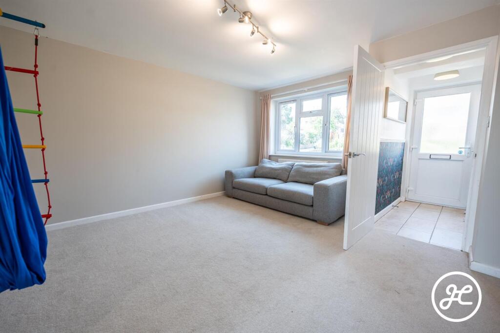 House in Taunton - View 3