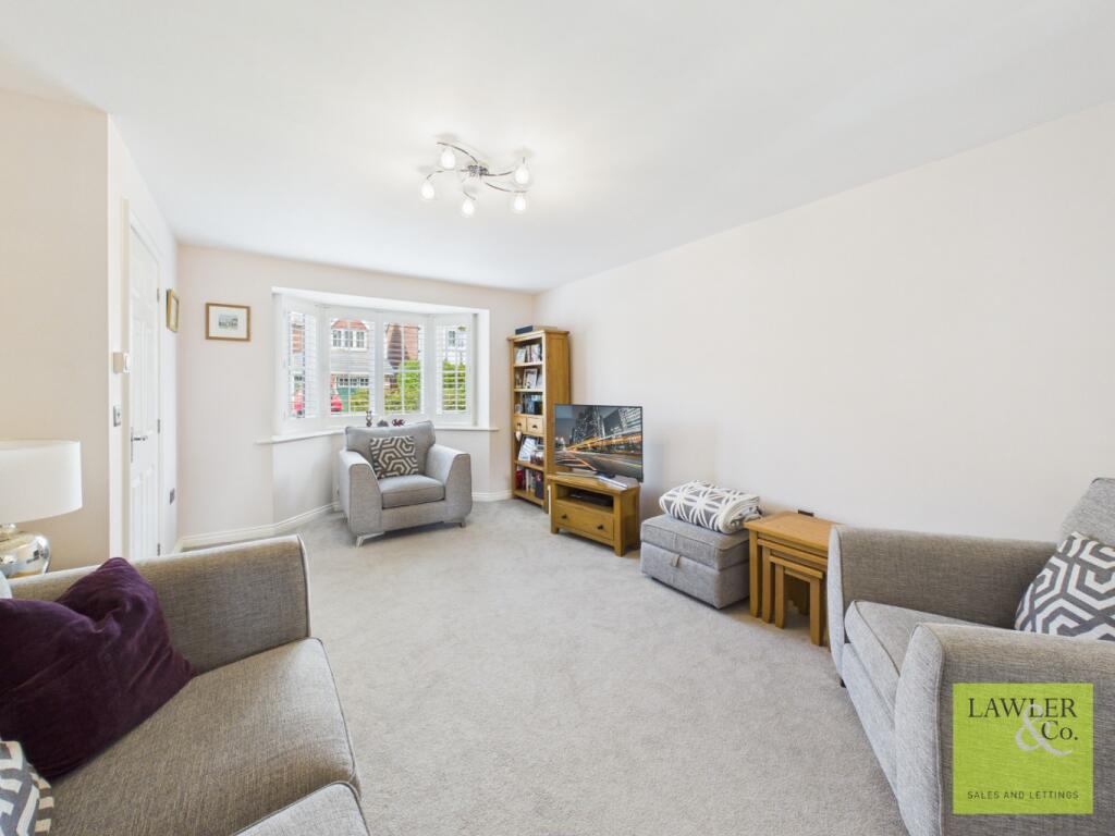 Hornbeam Close, Stockport, Cheshire, SK2 7QS photo 2