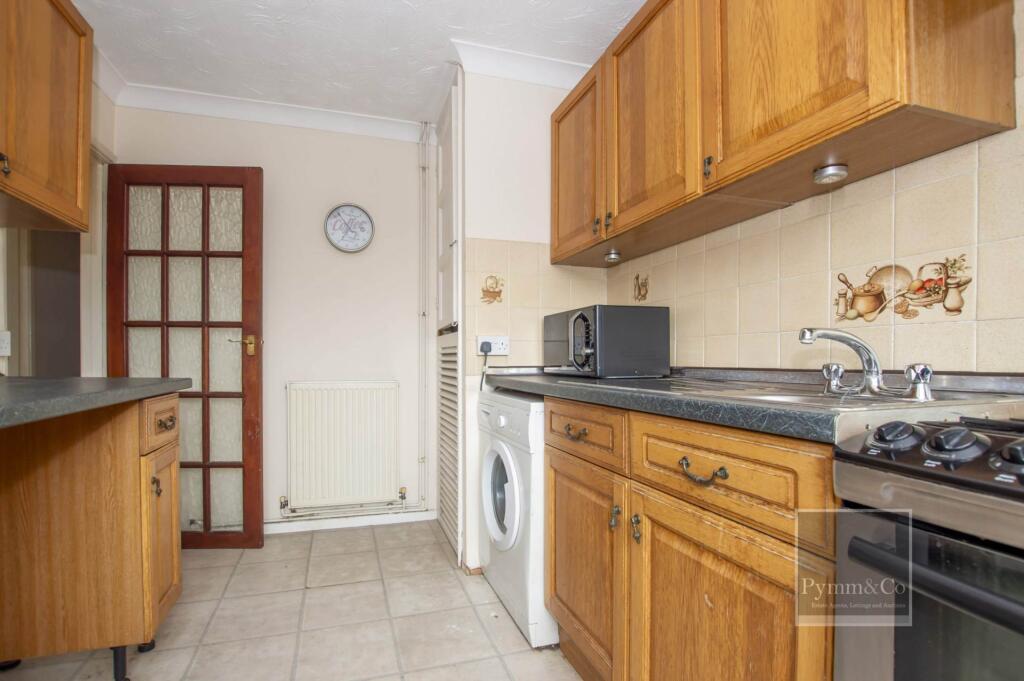 Lilian Close, Norwich photo 3