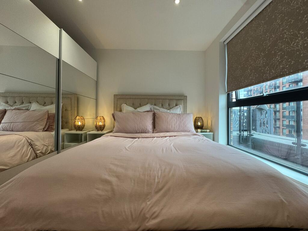 Apartment in London - View 5