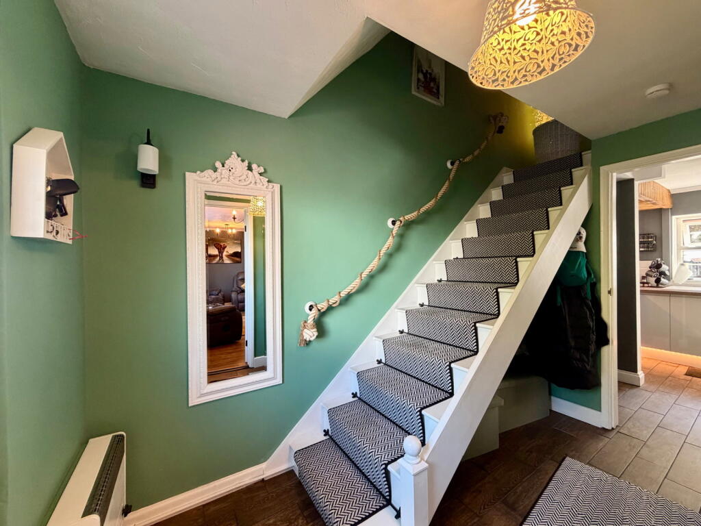 House in Torquay - More