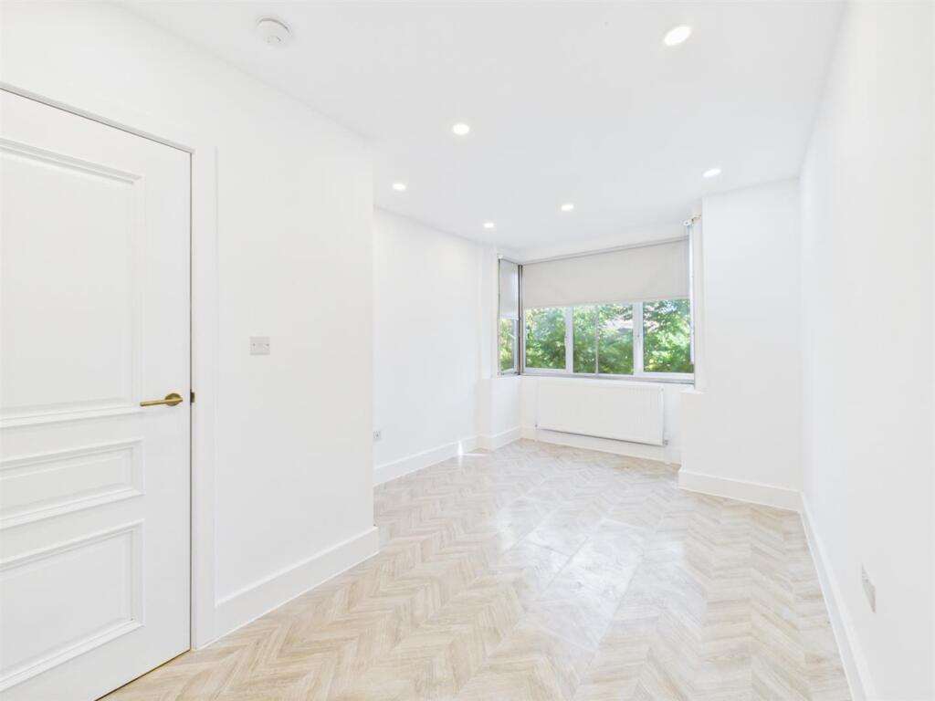 House in Harrow - More