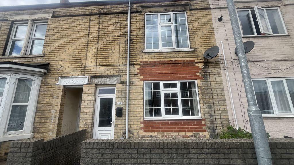Main image of property: Cemetery Road, Scunthorpe