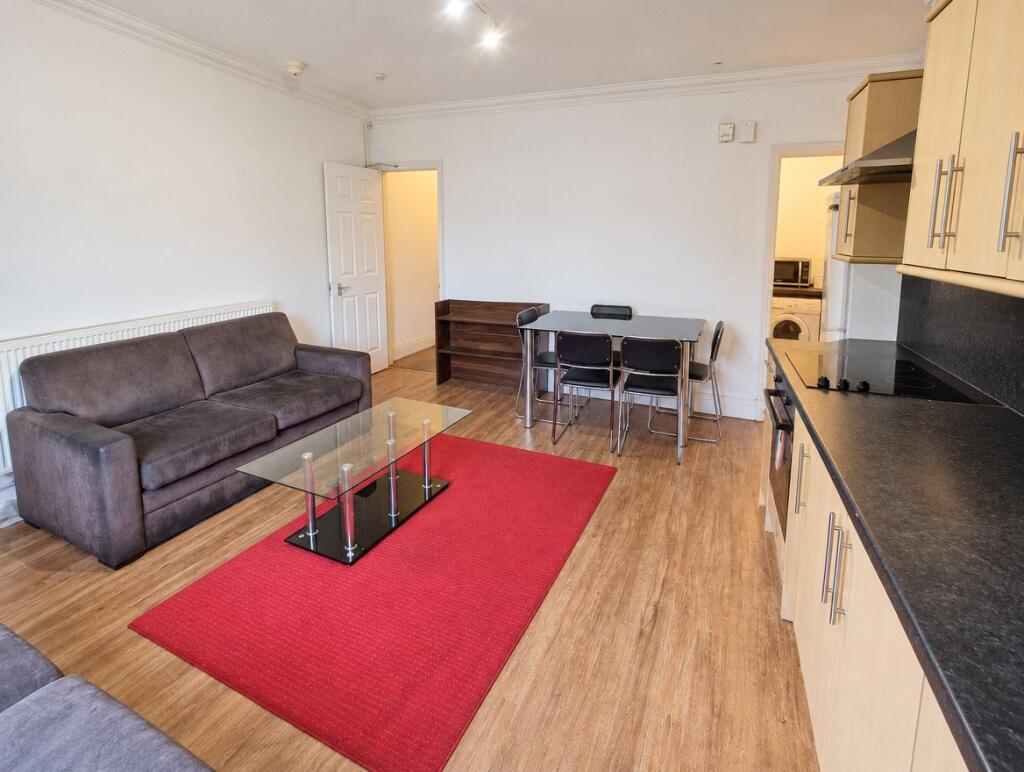 Apartment in Bristol, Tyndall's Park, City Centre - More