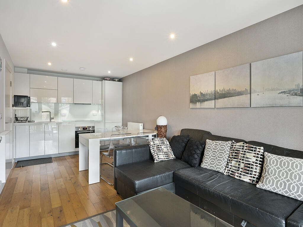 Apartment in London - View 5