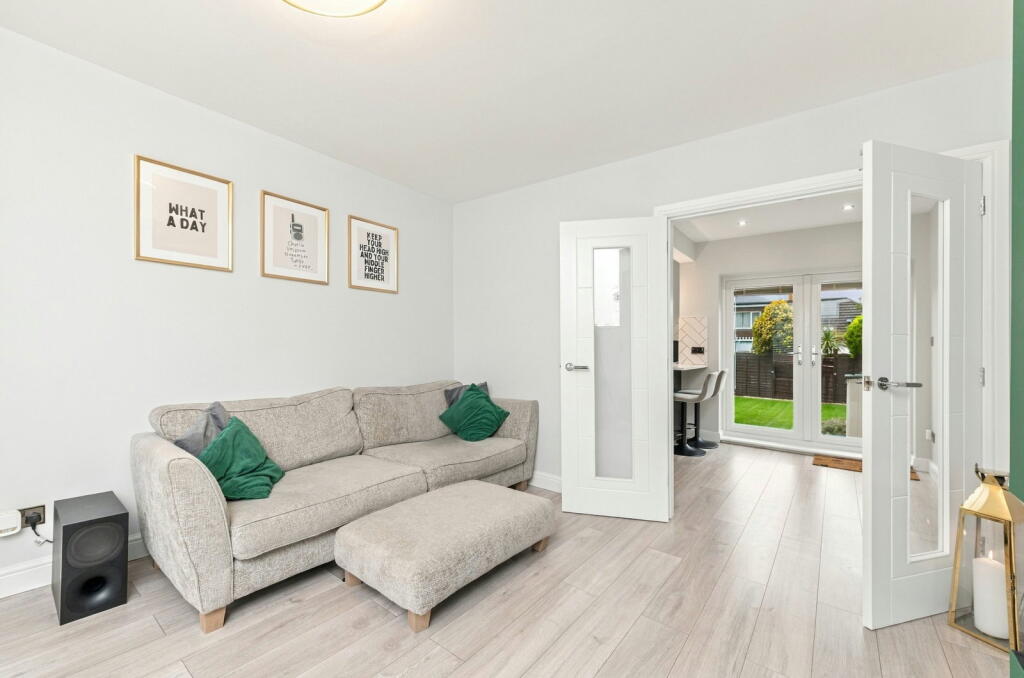House in Leeds, West Yorkshire - More