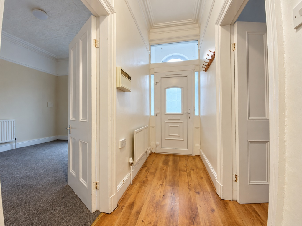 Apartment in Sefton, Liverpool City Region - View 5