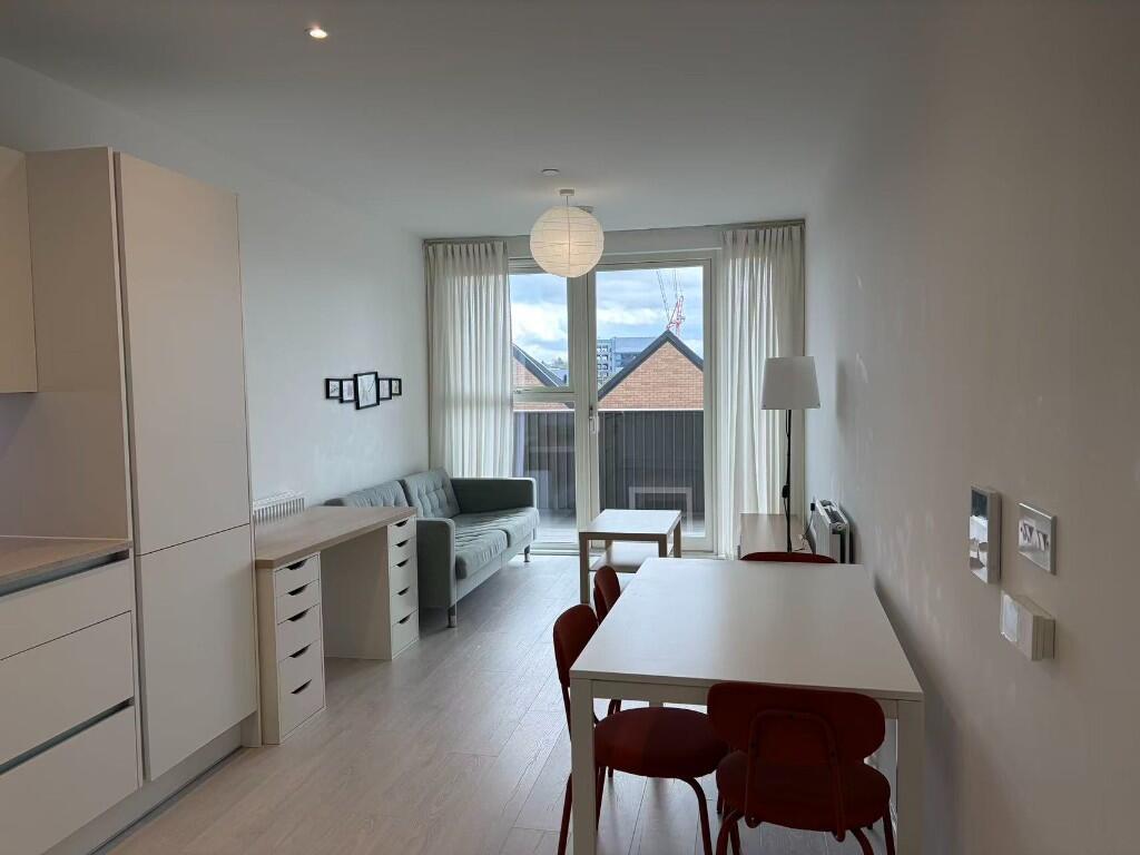 Main image of property: Nuthatch Apartments, Hendon Waterside, Shearwater Drive, LONDON, NW9 7GD
