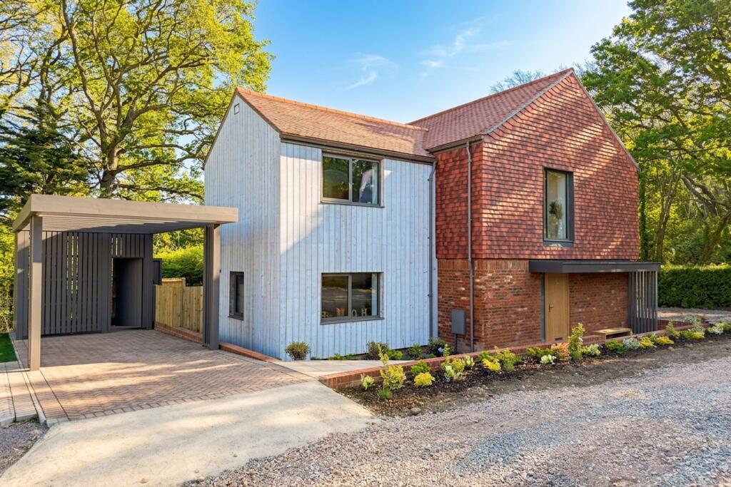 Main image of property: Arundel Road, Angmering, BN16