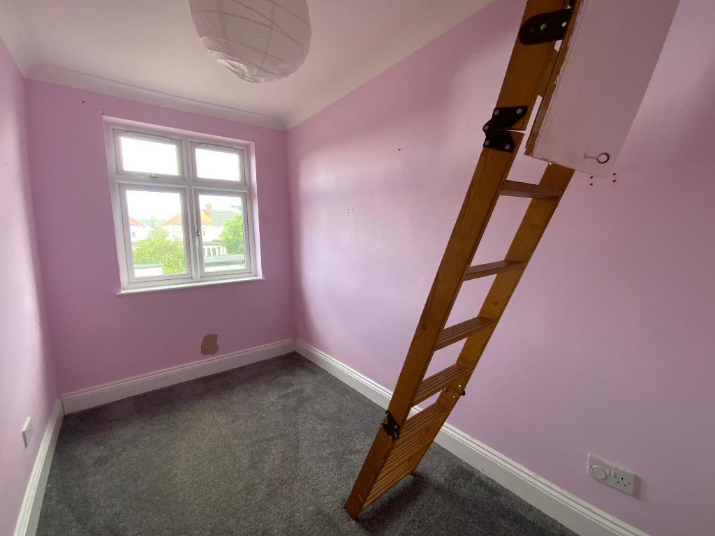 House in Rainham - More