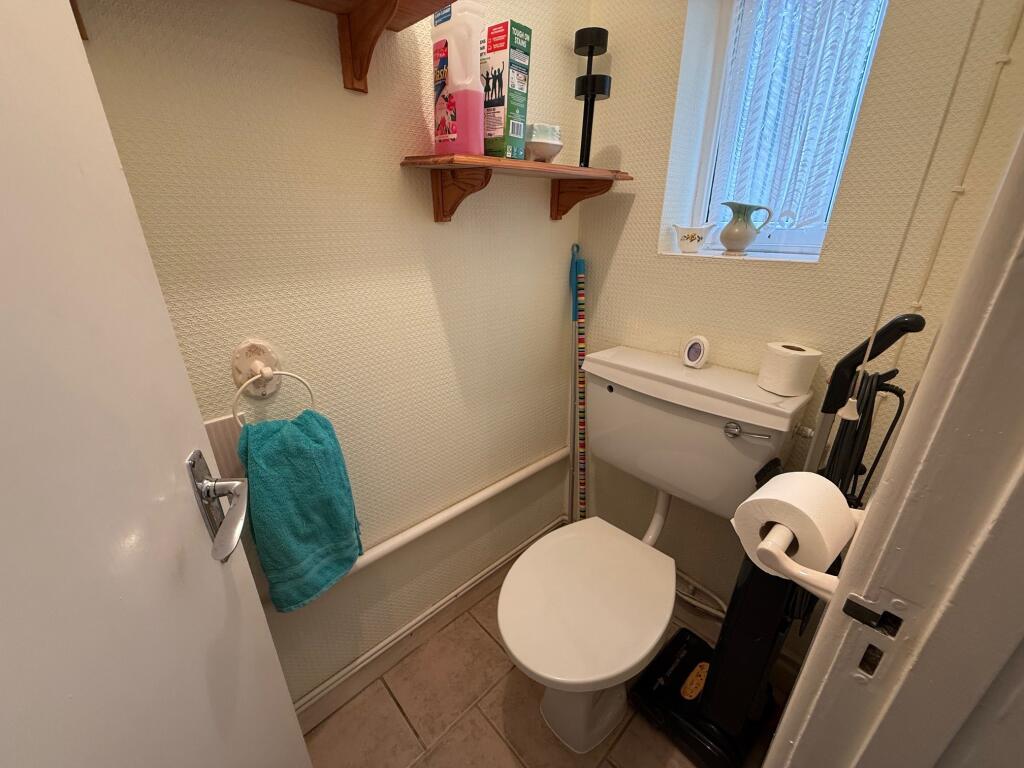 Additional image 6 of Broadacres, East Coker, Yeovil, Somerset, BA22 9LW