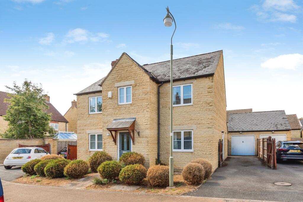 Main image of property: Fern Lane, Carterton