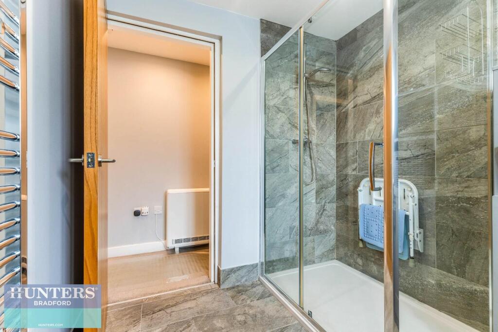 Additional image 15 of Frizley Gardens, Frizinghall, Bradford, West Yorkshire, BD9 4LY