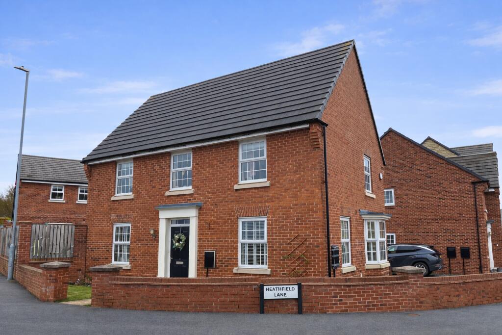 Main image of property: Heathfield Lane, Birkenshaw, Bradford, West Yorkshire, BD11