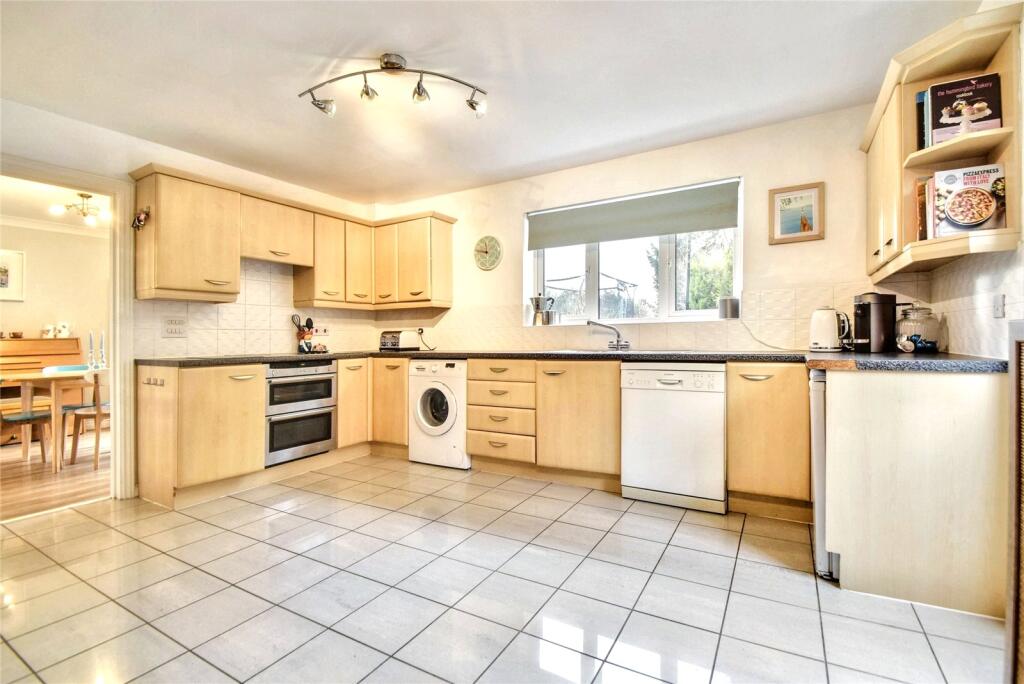 Hawthorn Rise, Tibberton, Droitwich Spa, Worcestershire, WR9 photo 2