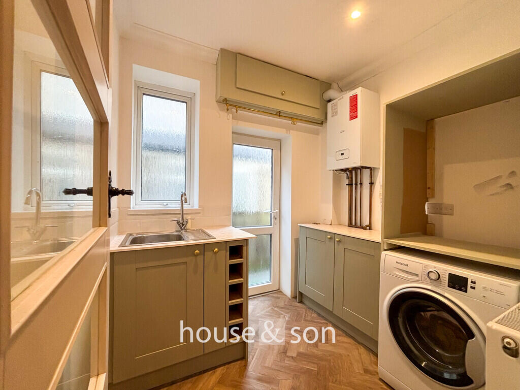 Glenmoor Road, Talbot Park photo 5