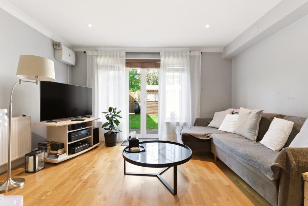 Additional image 2 of Green Oak House, Shenley Lane, London Colney, St. Albans, AL2