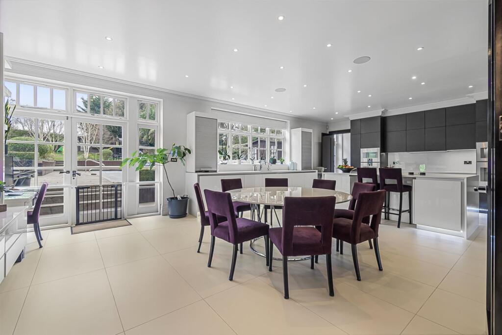 House in London - More
