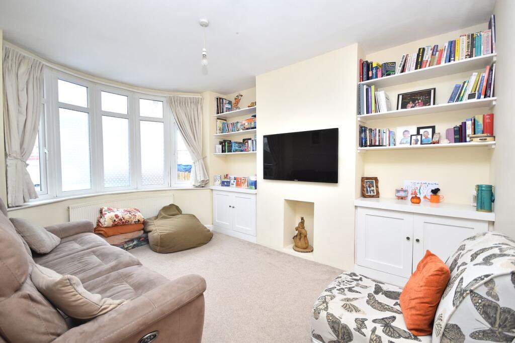 House in Northampton, West Northamptonshire - View 4