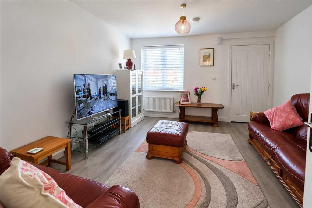 House in Clacton-on-Sea, Great Clacton - More