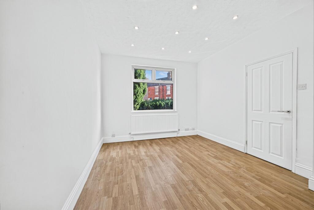House in Northampton - More